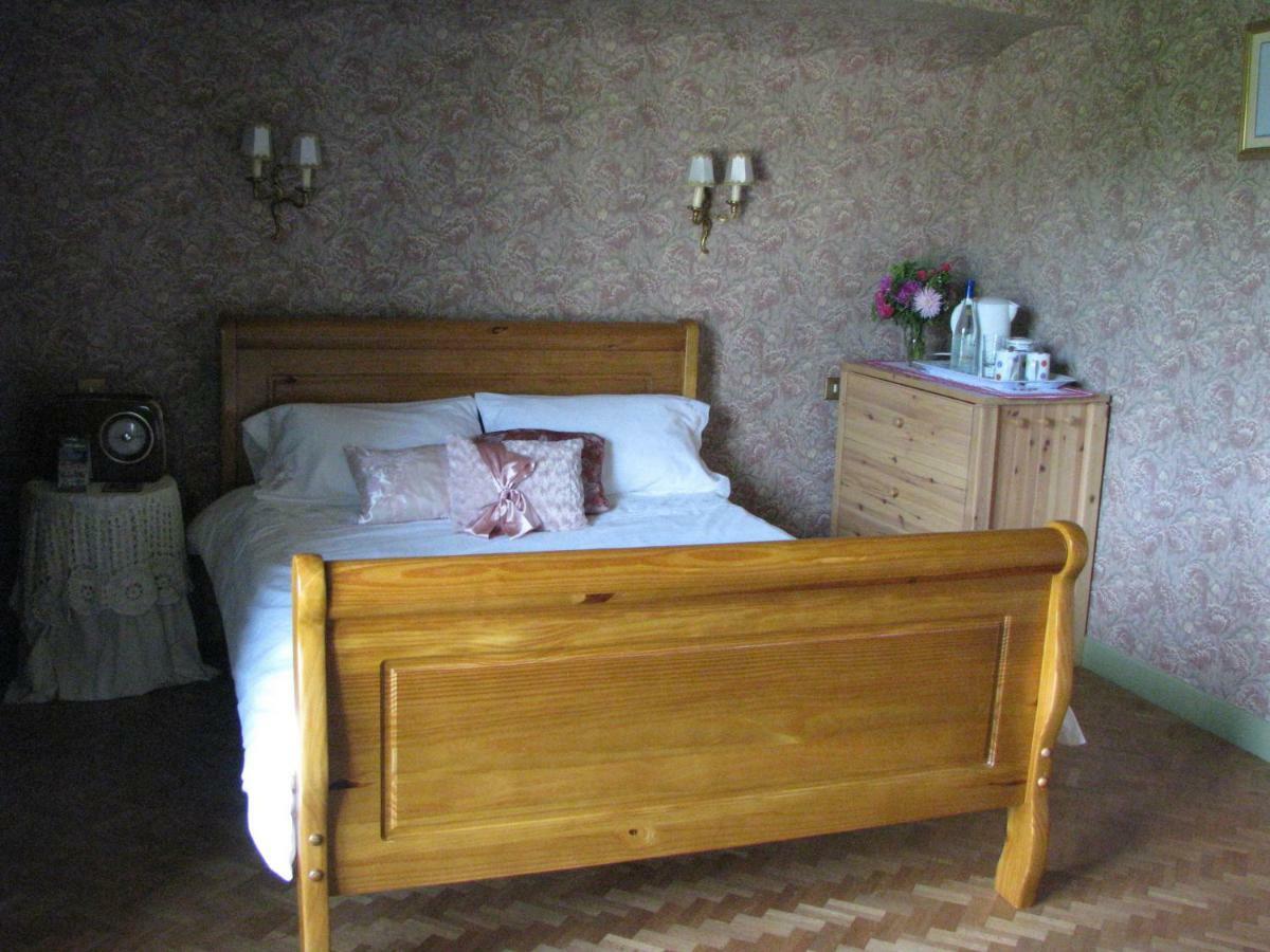 Chambre D'Hotes Des Monedieres Bed and Breakfast Treignac Buitenkant foto